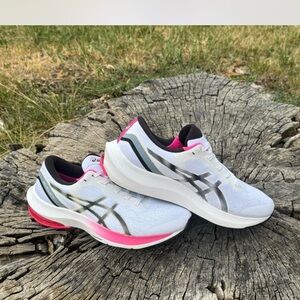 ASICS Women's White and Pink Athletic Shoes